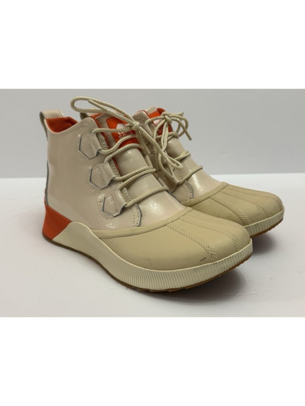 Sorel Waterproof Boots Womens Size 10 NL4431 Cream Orange Lace Up